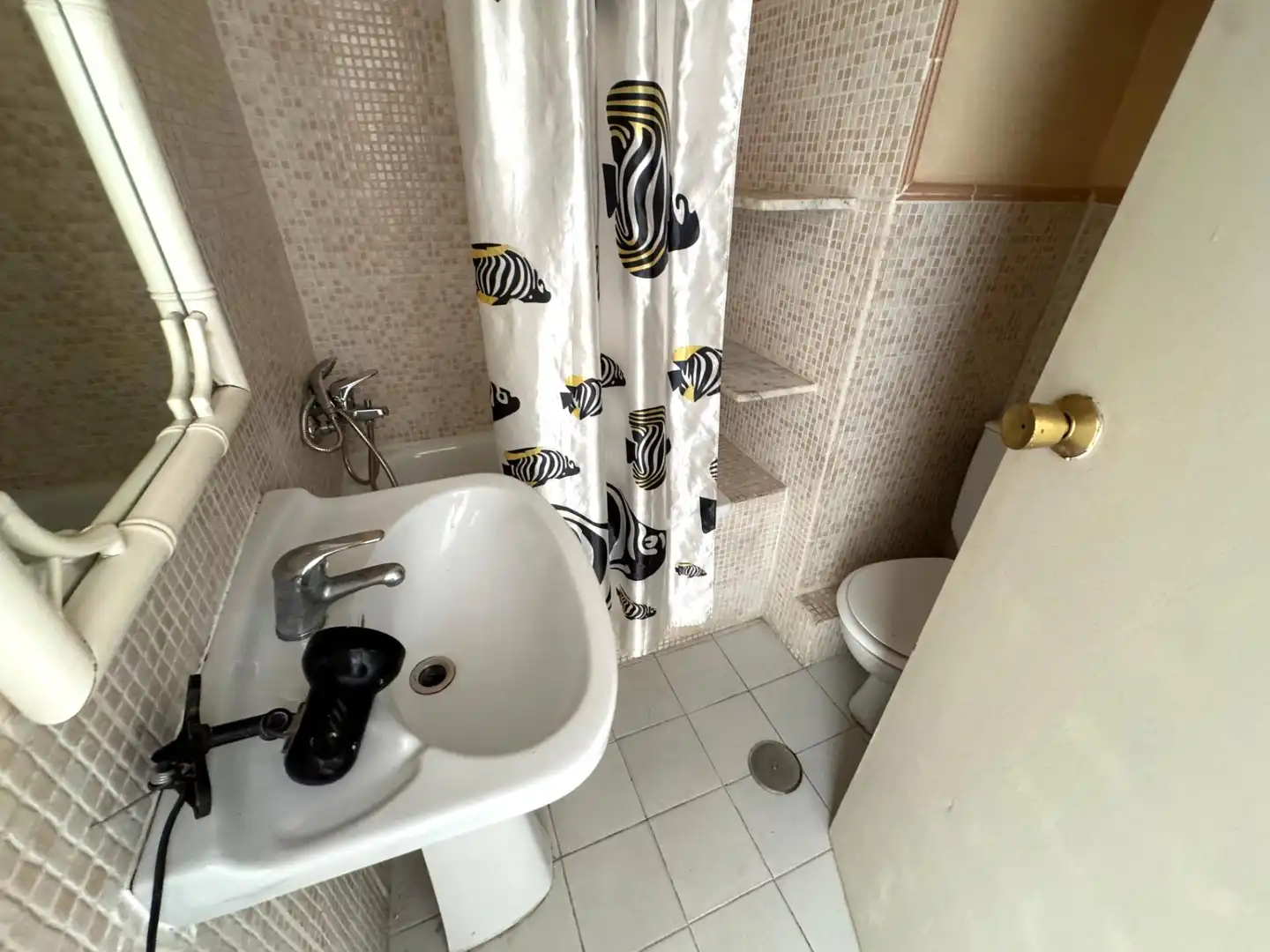 Badezimmer von Erdgeschoss zum Verkauf in Punta Umbría mit Möbliert
