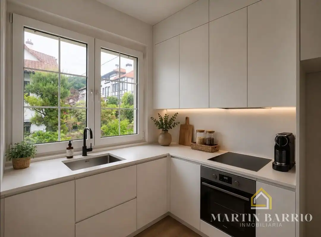 Cocina de Casa o chalet en venta en Bilbao  con Aire acondicionado, Calefacción y Jardín privado