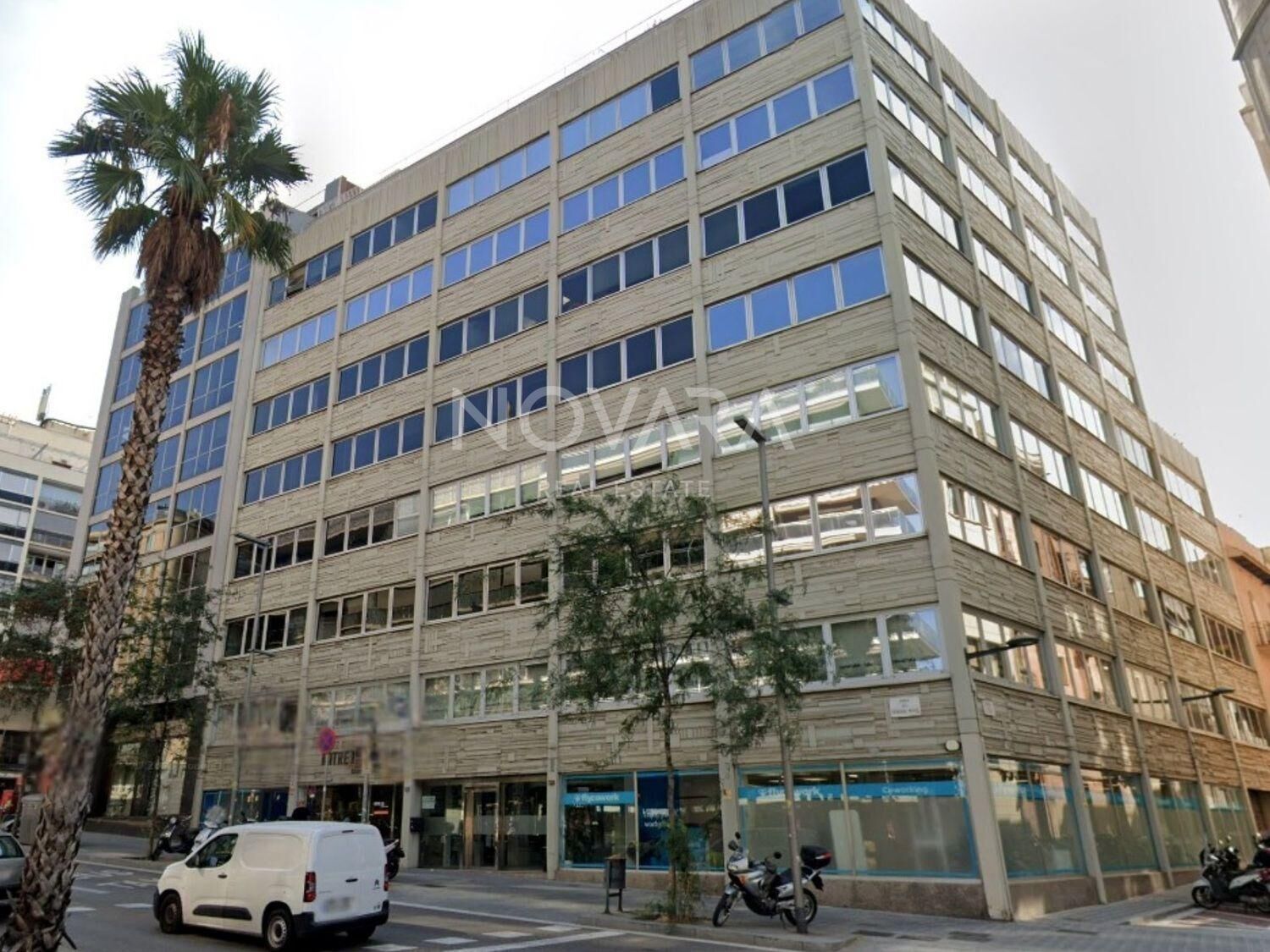 Exterior view of Office for sale in  Barcelona Capital