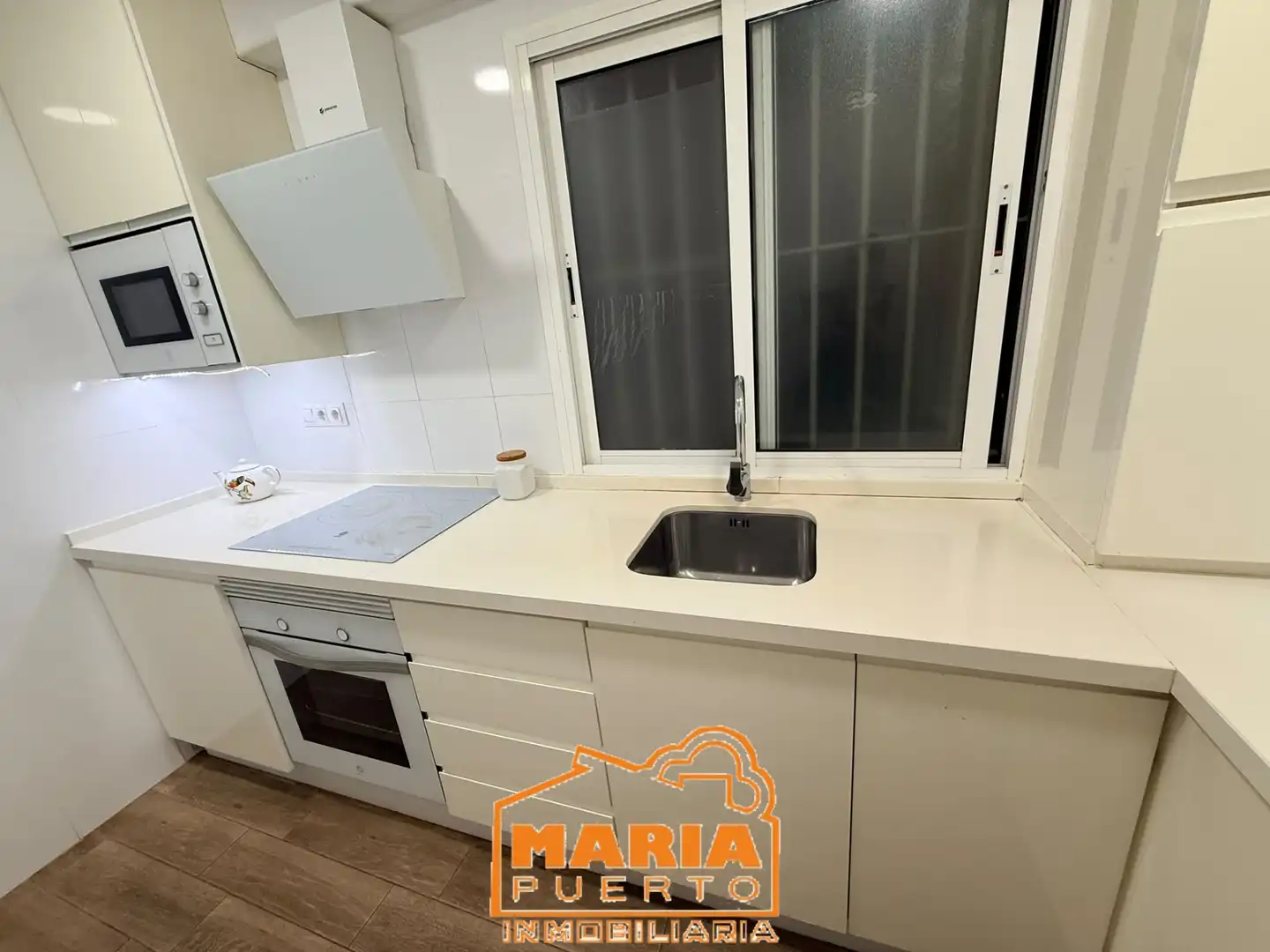 Cocina de Piso en venta en Puerto de la Torre - Atabal