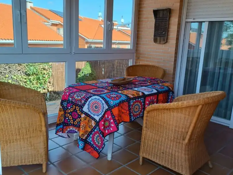 Villa mit Garten zum Verkauf in Calle de Navahonda 2, imagen 4