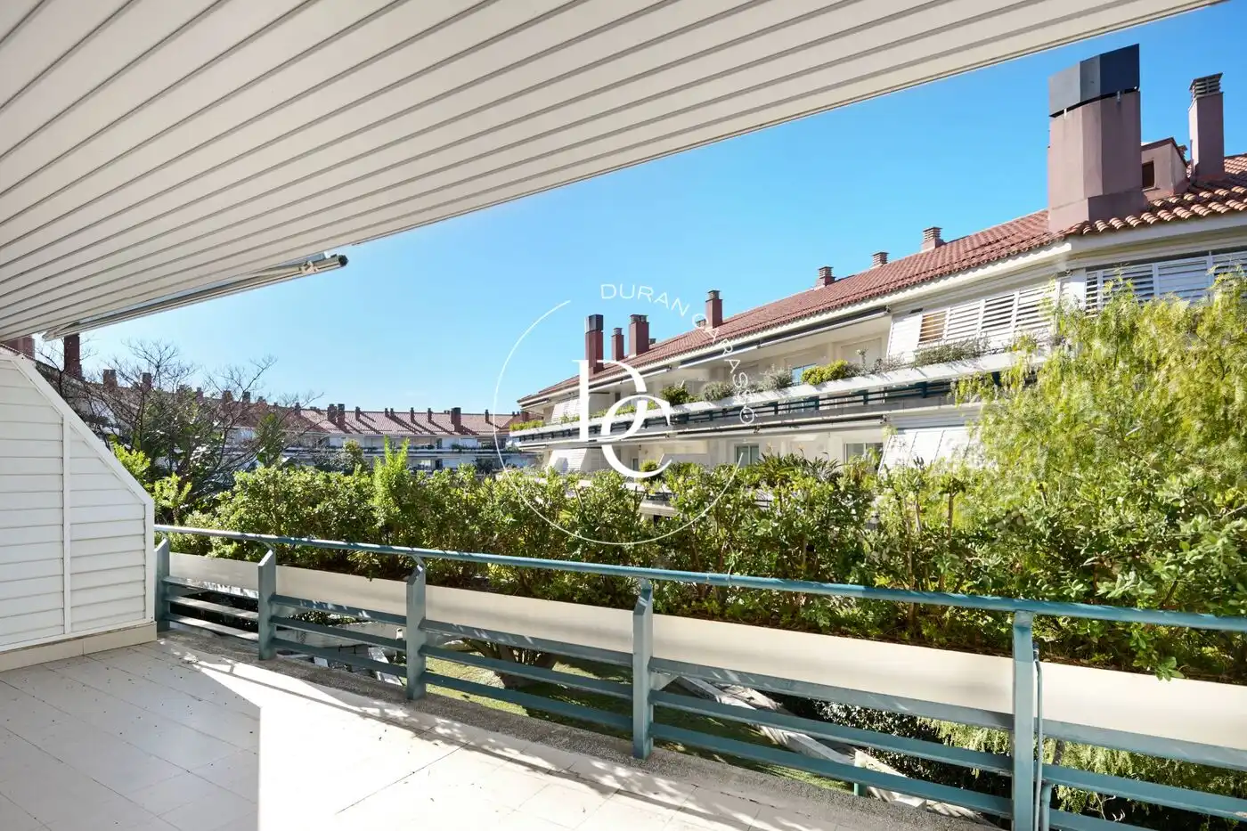Vista exterior de Piso en venta en Sitges con Aire acondicionado, Calefacción y Jardín privado