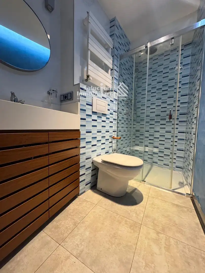 Baño de Piso en venta en Salamanca con Calefacción y Amueblado