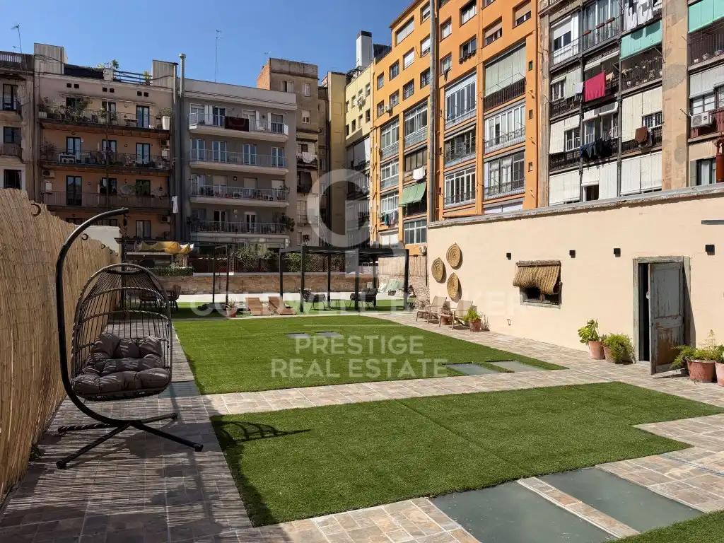 Piso con terraza en venta en Calle Muntaner