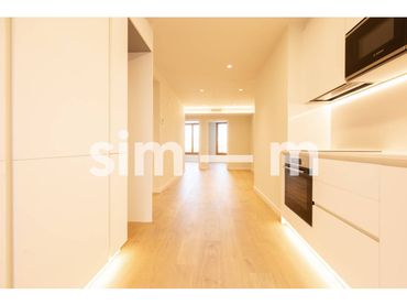 Flat with balcony for sale in Calle Nou 127-129
