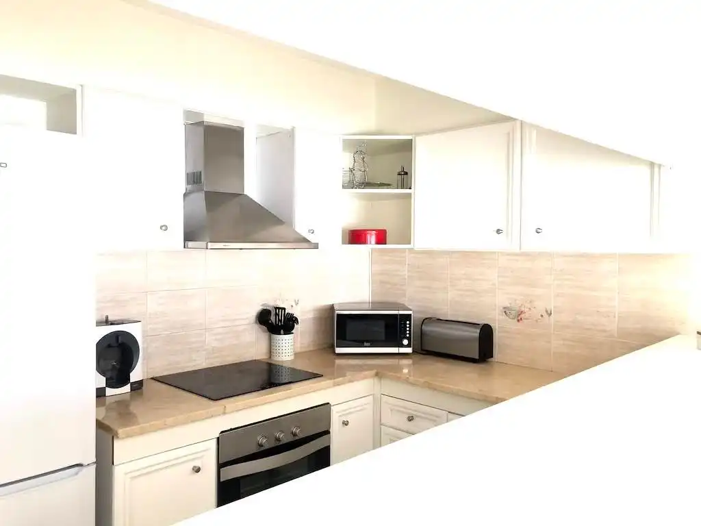 Cuina de Apartament de lloguer en Calonge i Sant Antoni amb Terrassa i Moblat