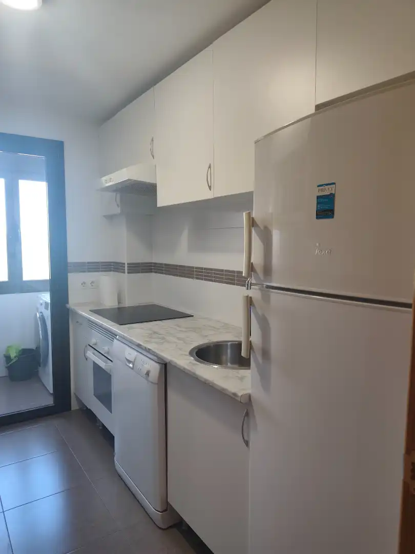 Cuina de Pis en venda en Camarena amb Aire condicionat, Calefacció i Moblat