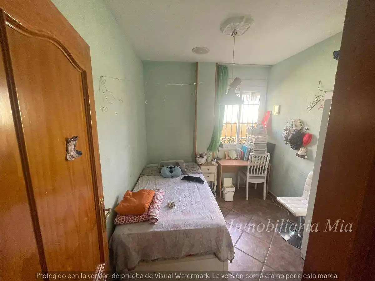 Dormitori de Casa o xalet en venda en Coín amb Aire condicionat, Calefacció i Jardí privat