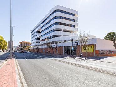 Apartment for sale in Avenida RONDA LEVANTE