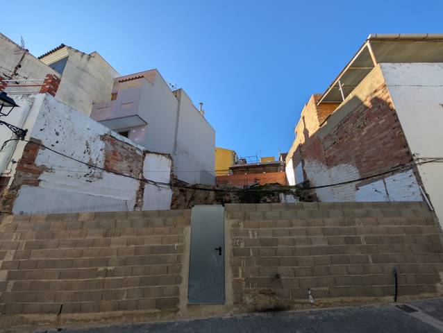Terreno en Venta en Calle Albacete, 7 en Onda