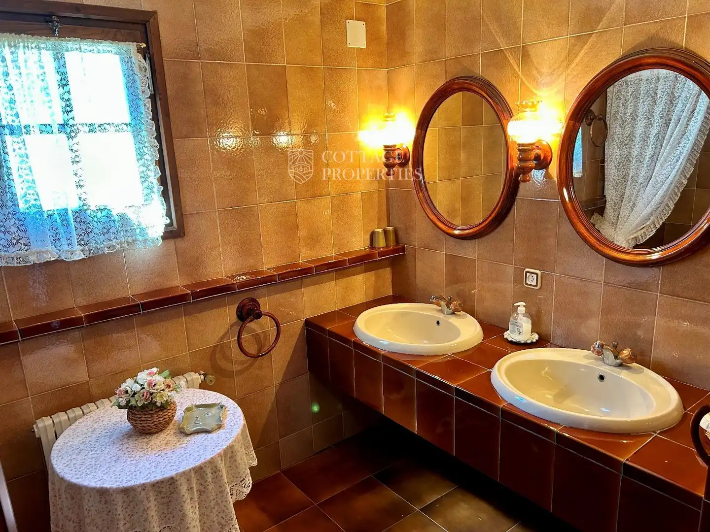 Baño de Finca rústica en venta en Darnius con Calefacción