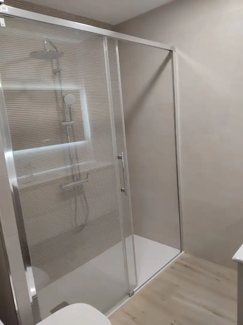 Bathroom of Flat for rent in Jaén  with Air Conditioner, Heating and Terrace