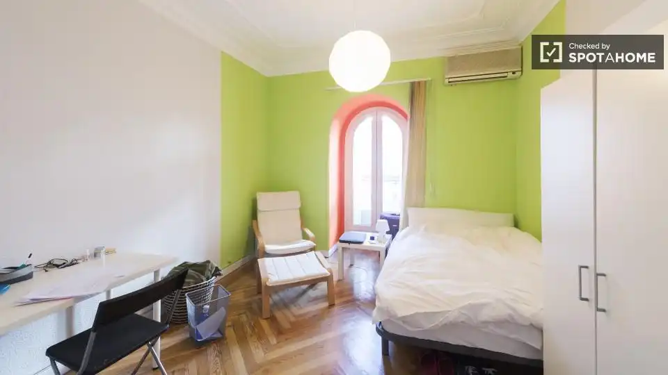 Bedroom of Flat for rent in Madrid  with Air Conditioner, Heating and Furnished