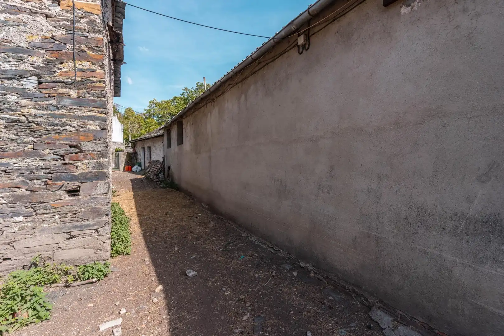 Vista exterior de Casa o chalet en venta en Palacios del Sil con Jardín privado
