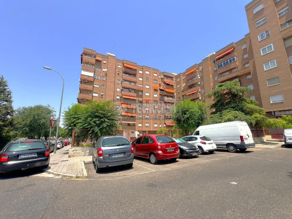 Exterior view of Flat for sale in  Toledo Capital  with Heating and Terrace