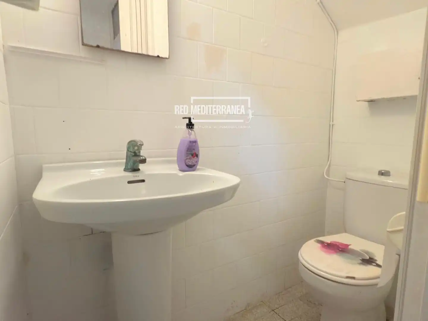 Baño de Local de alquiler en Gandia con Aire acondicionado