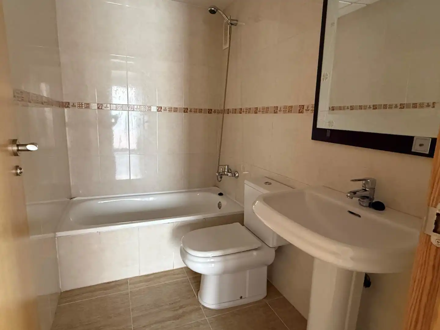 Flat for sale in Del Sol, 32, Puente Tocinos