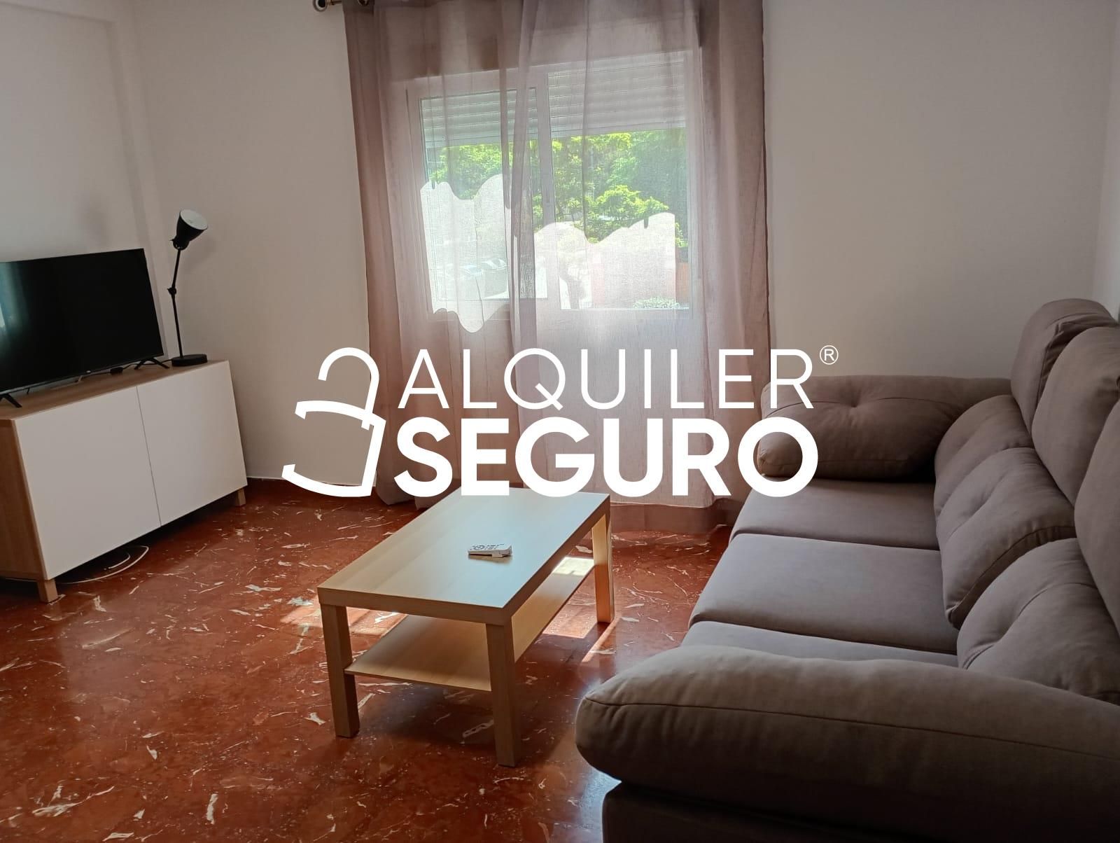 Piso de alquiler en Corregidor Ruiz de Pereda, Portada Alta - Pol. Crta. De Cártama