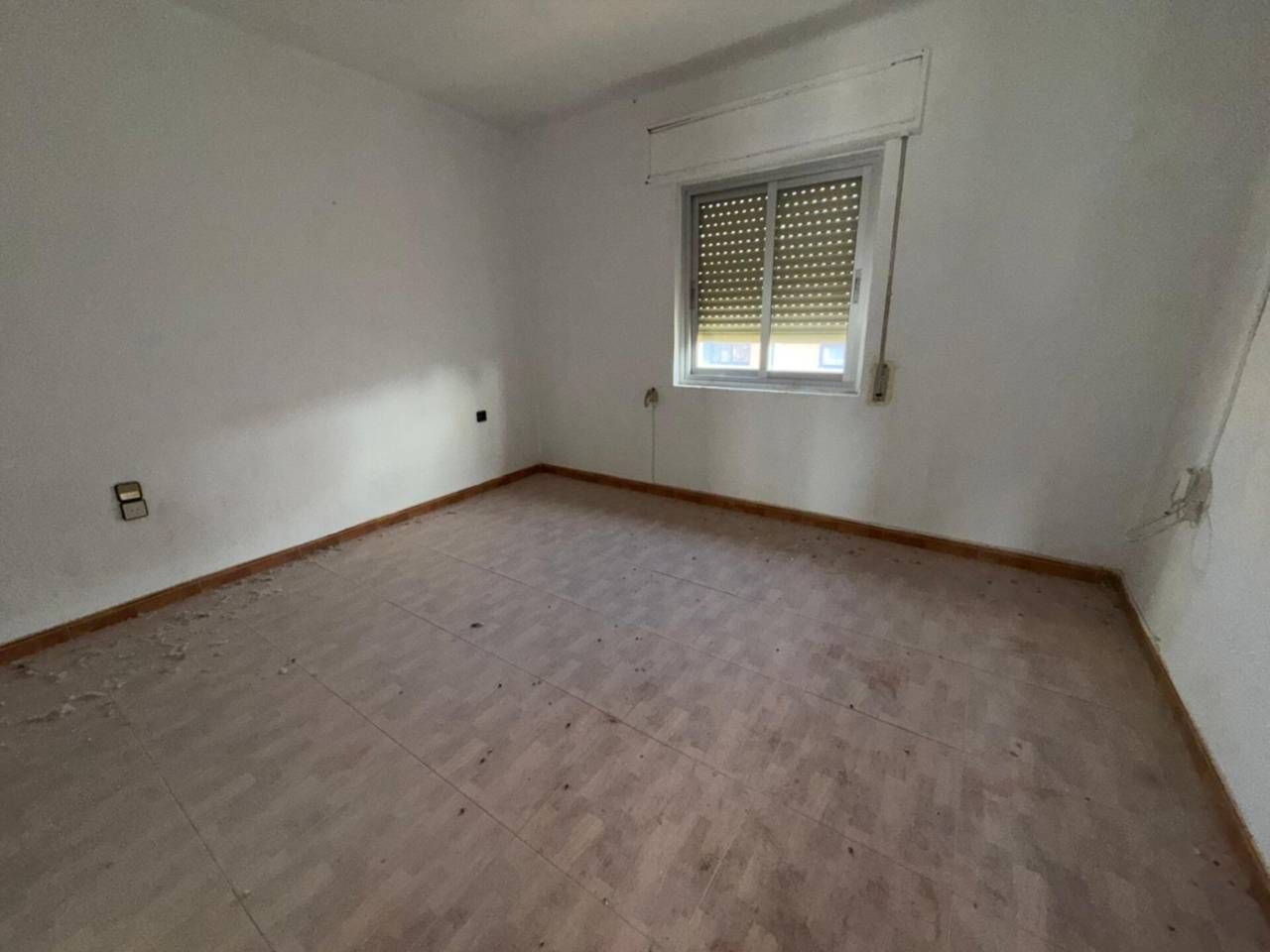 Dormitori de Pis en venda en  Albacete Capital amb Calefacció i Balcó