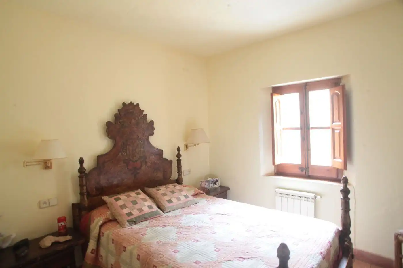 Schlafzimmer von Country house zum Verkauf in Santa Cristina d'Aro mit Terrasse, Abstellraum und Schwimmbad