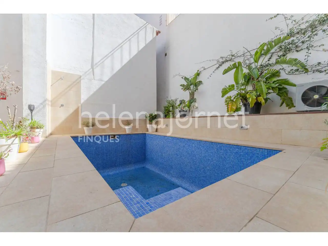 Piscina de Casa o chalet en venta en Tossa de Mar con Aire acondicionado, Calefacción y Jardín privado