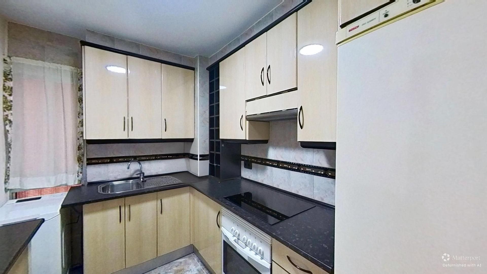 Kitchen of Flat for rent in Alicante / Alacant  with Air Conditioner