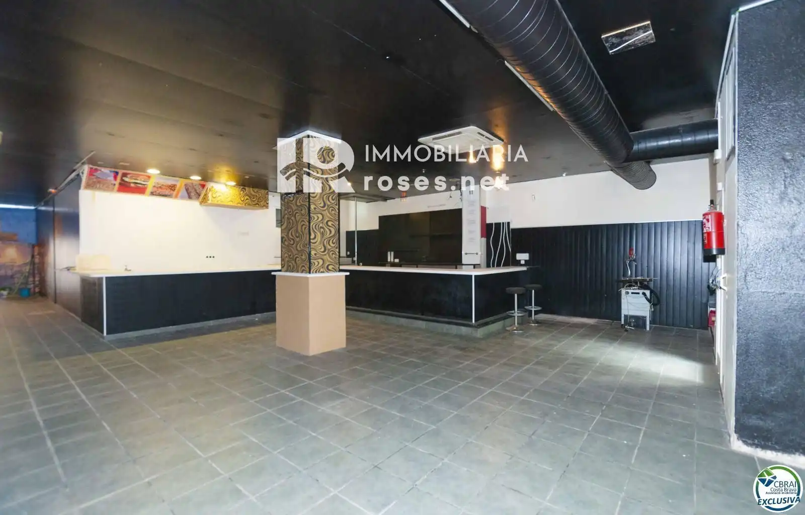 Locale commerciale in vendita a Puig Rom