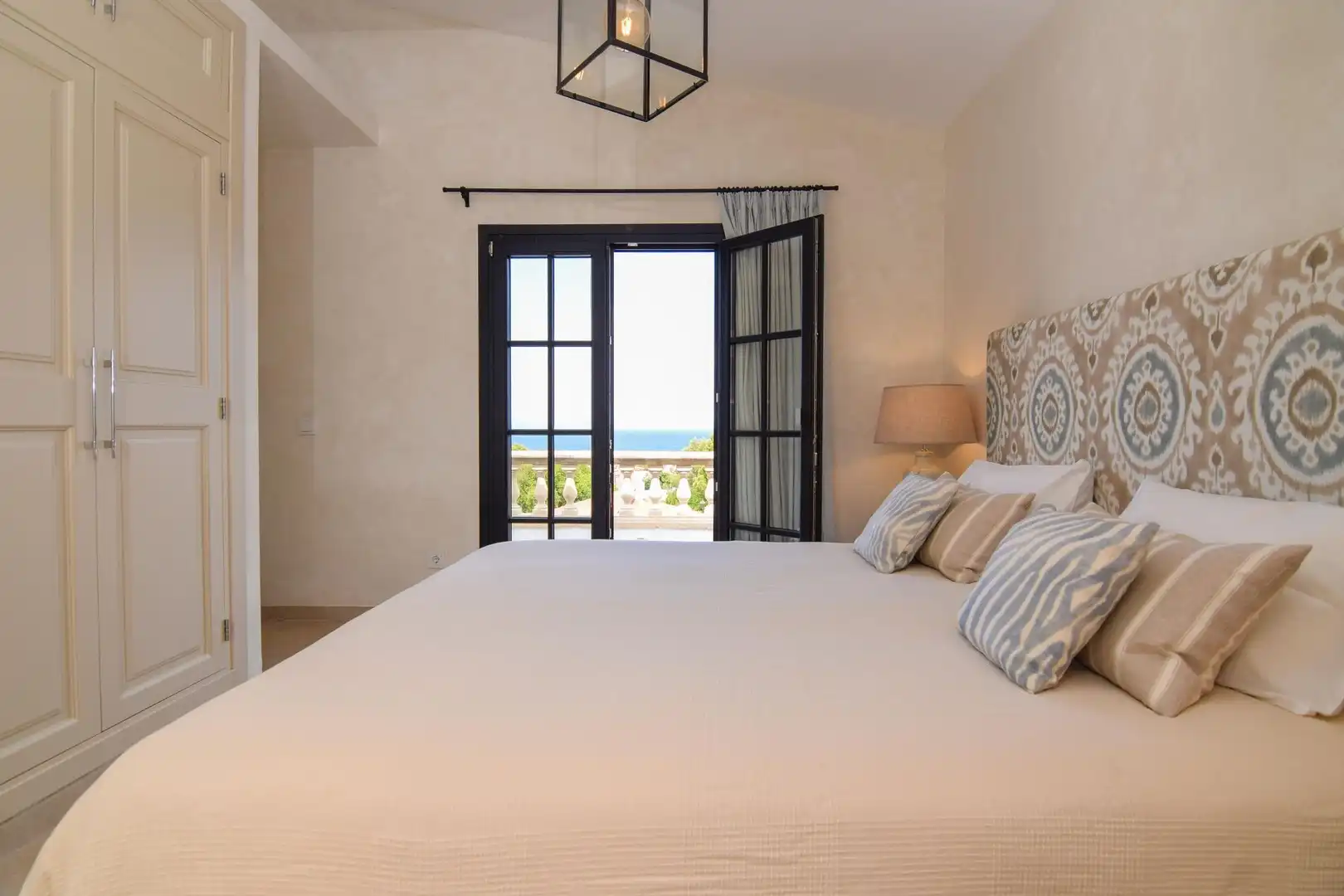 Bedroom of Houses for sale in Artà  with Air Conditioner and Swimming Pool