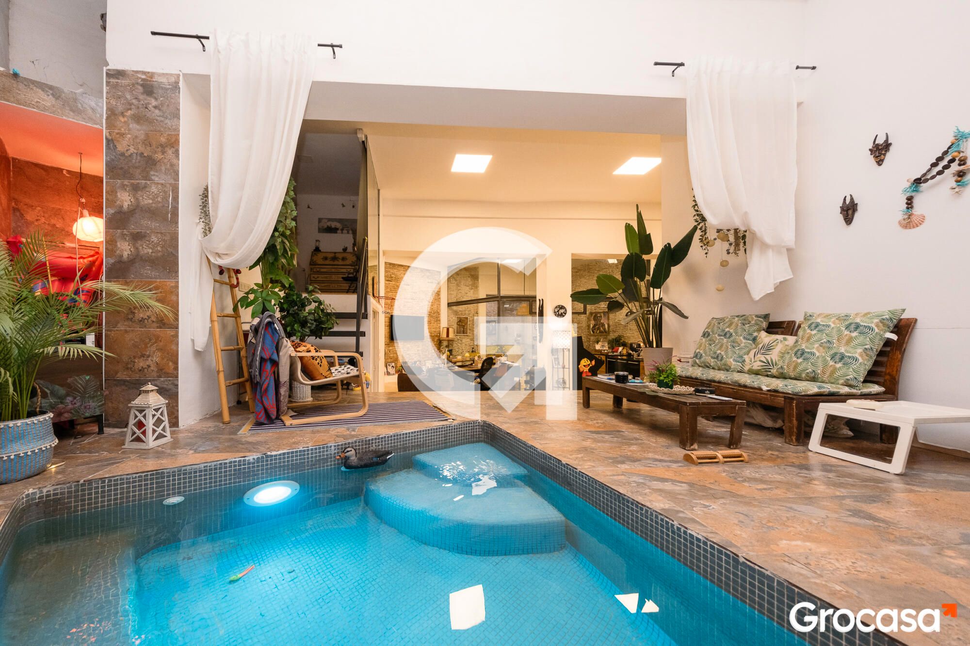 Swimming pool of Duplex for sale in  Barcelona Capital  with Air Conditioner, Heating and Swimming Pool