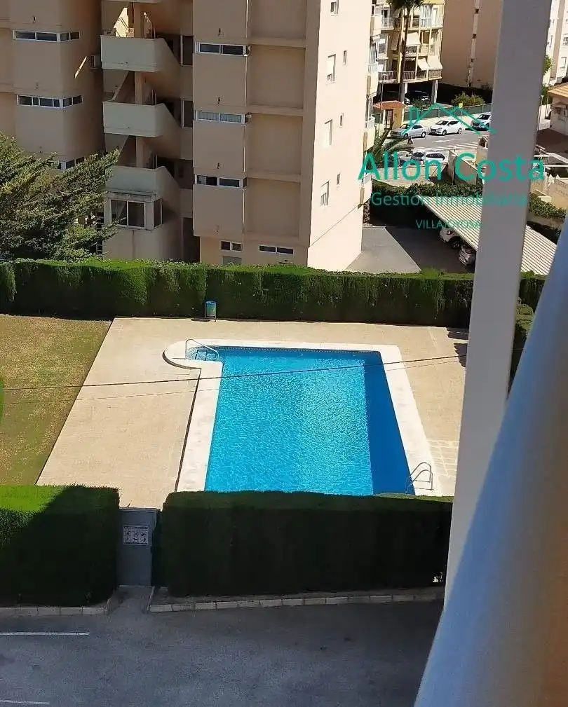 Appartement compact avec piscine à vendre à Plans - Gasparot