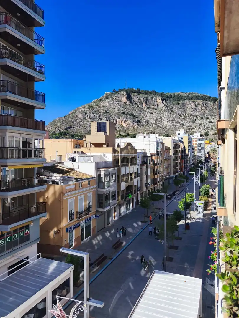 Vista exterior de Pis en venda en Cullera amb Balcó