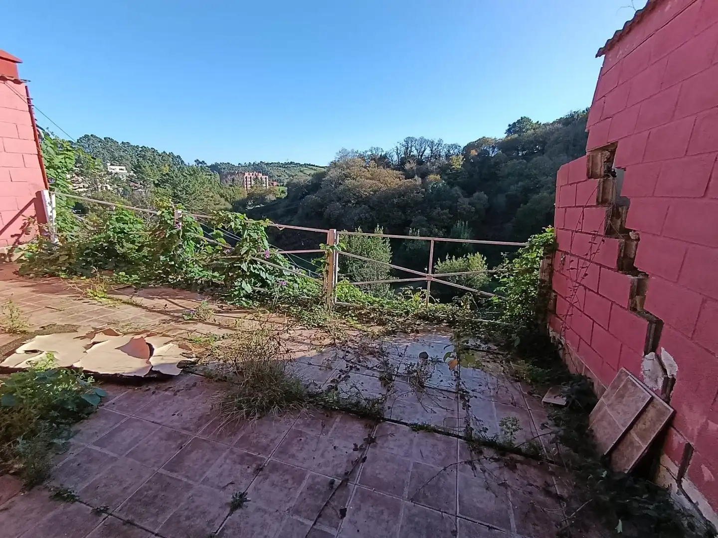 Jardín de Casa o chalet en venta en Avilés con Terraza, Trastero y Amueblado