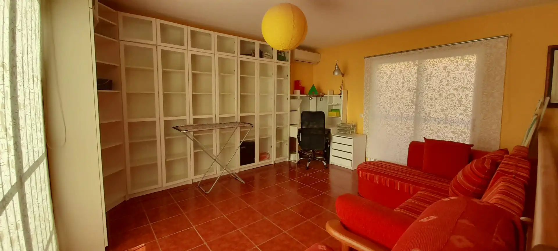 Living room of Detached homes for rent in Santa Cruz de Tenerife  with Air Conditioner, Terrace and Furnished