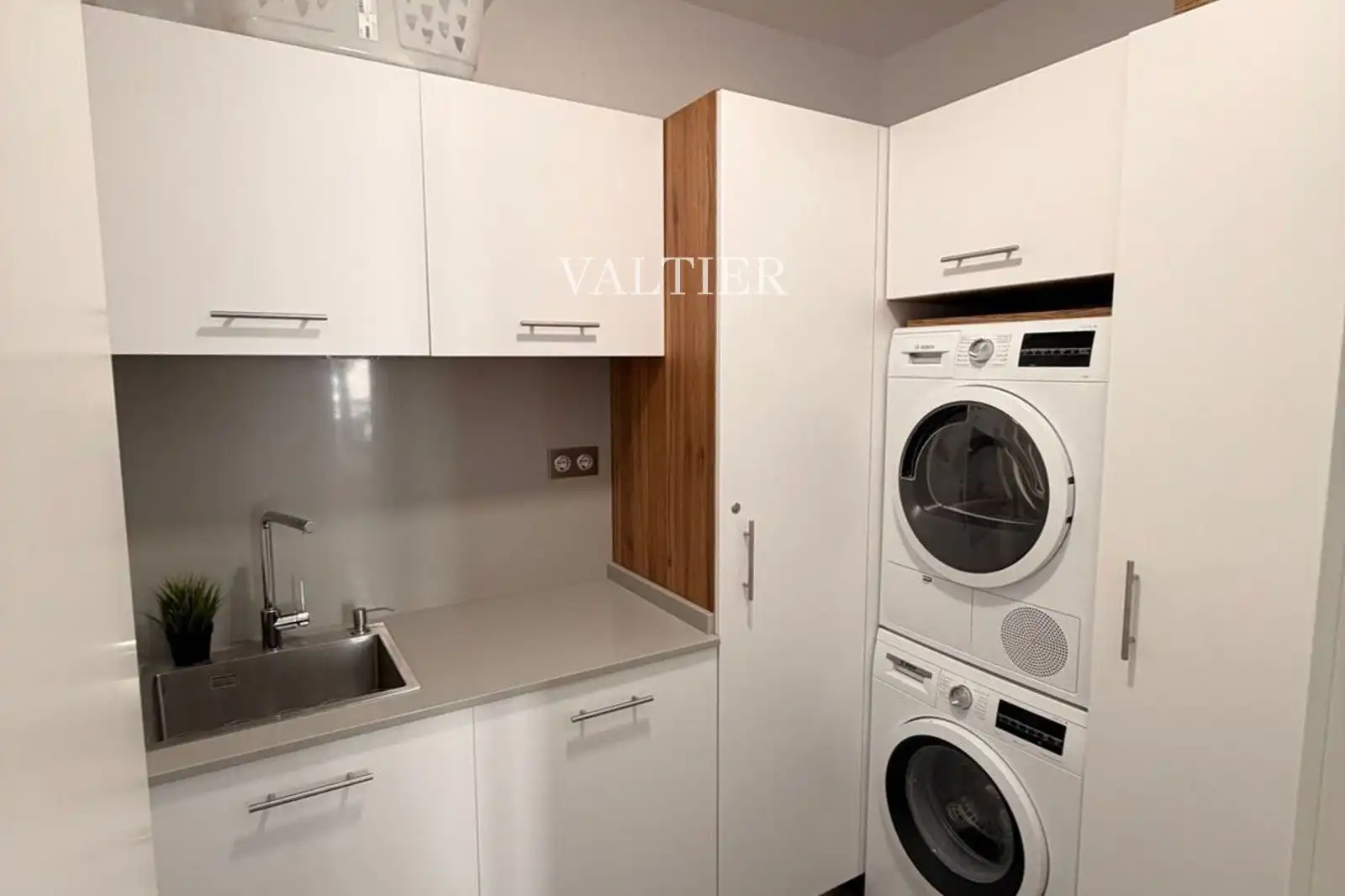 Cocina de Piso de alquiler en Madrid con Aire acondicionado, Terraza y Trastero