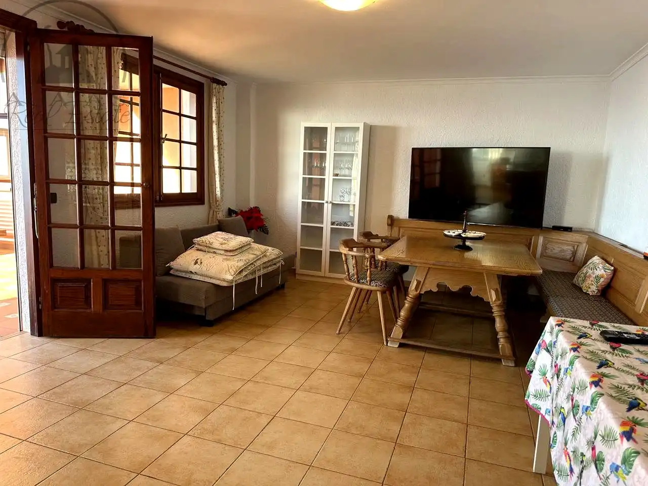 Sala d'estar de Casa o xalet en venda en Tacoronte amb Aire condicionat, Calefacció i Jardí privat