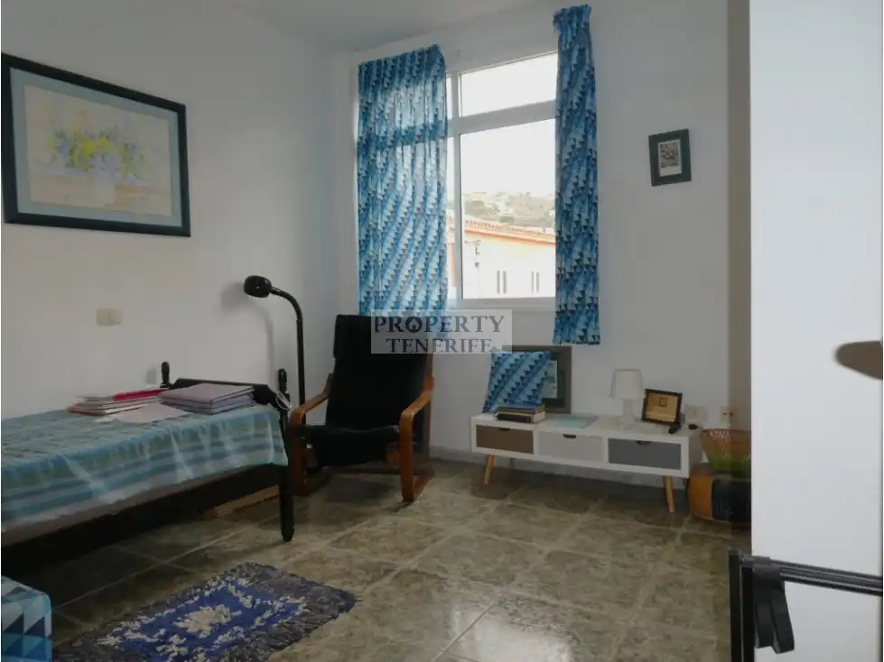 Dormitori de Edifici en venda en Arona