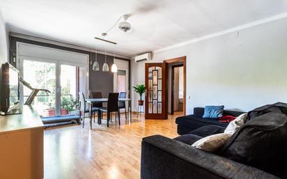 Living room of Flat for sale in Castellar del Vallès  with Air Conditioner and Balcony