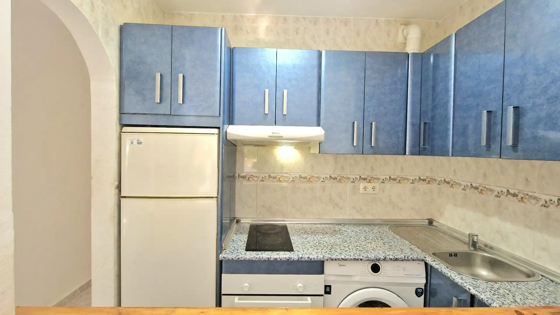 Cocina de Apartamento en venta en Mijas con Jardín privado, Terraza y Piscina comunitaria