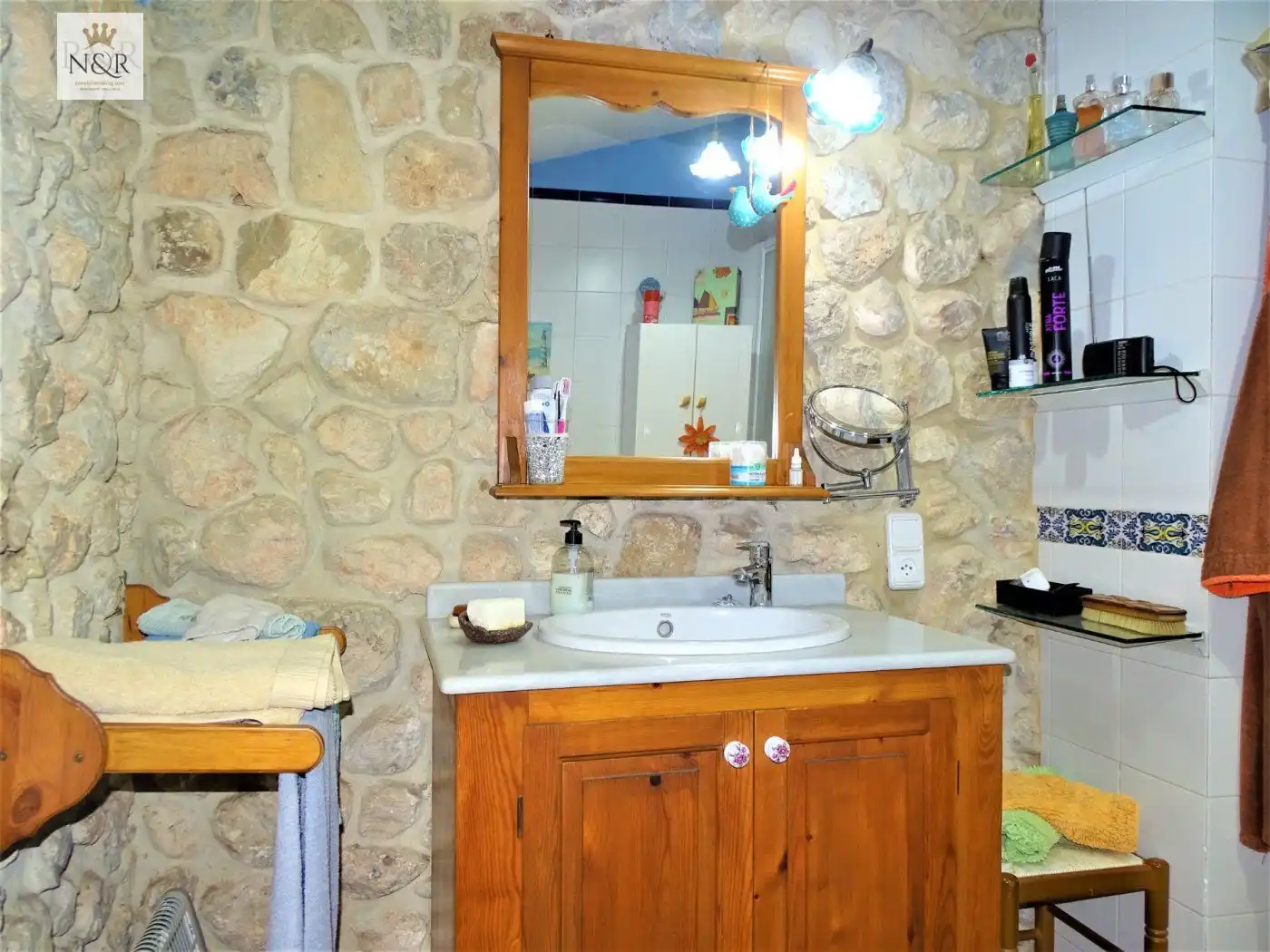 Bany de Finca rústica en venda en Inca amb Aire condicionat, Calefacció i Jardí privat