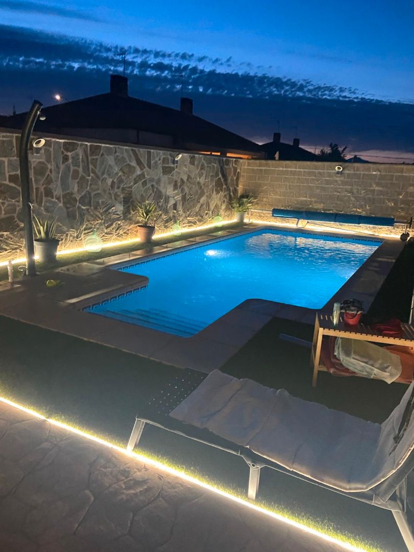 Swimming pool of House or chalet for sale in Escalona  with Air Conditioner, Heating and Swimming Pool