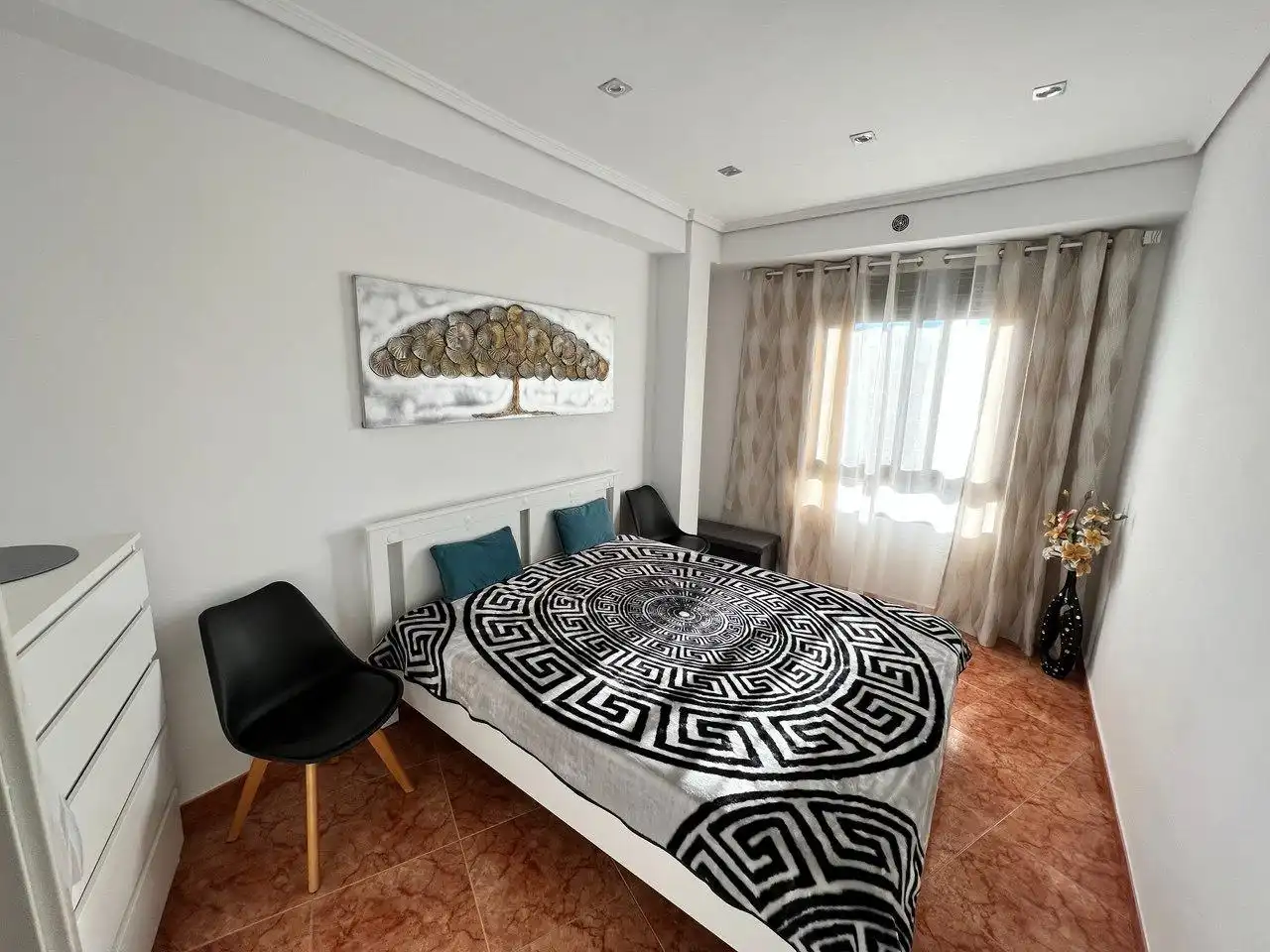 Habitación de Apartamento de alquiler en Tavernes de la Valldigna