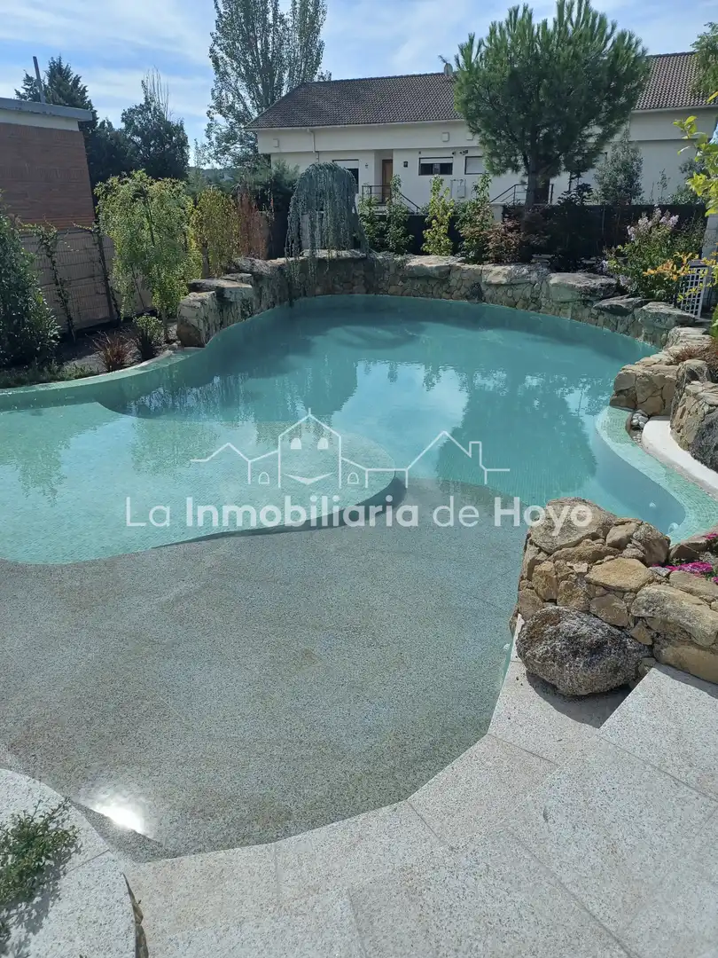 Casa o chalet en venta en Hoyo de Manzanares - AV ASTURIAS