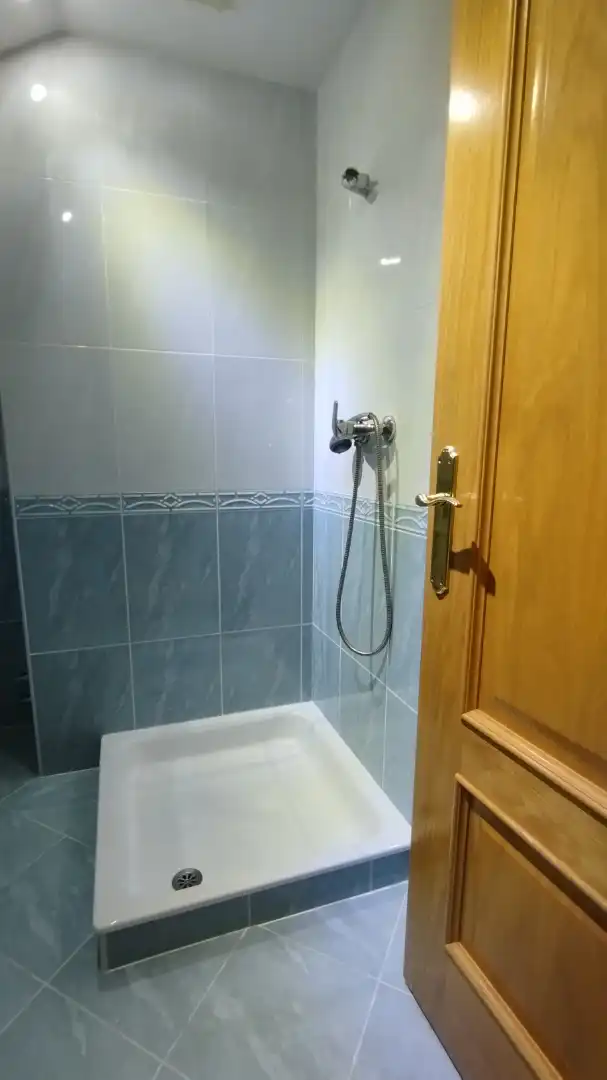 Baño de Casa adosada en venta en Medina del Campo con Calefacción y Trastero