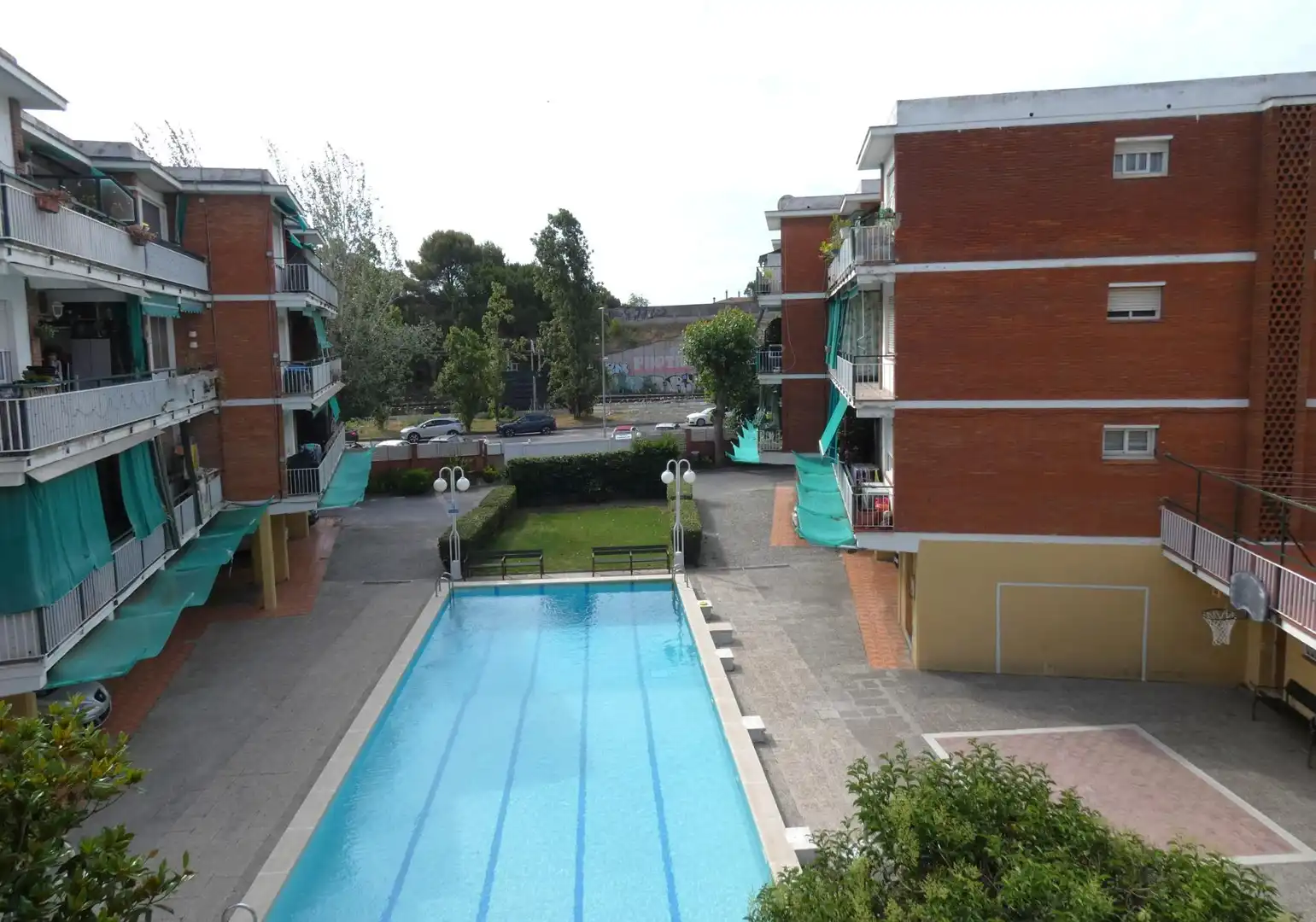 Swimming pool of Flat for sale in Castelldefels  with Air Conditioner, Heating and Parquet flooring