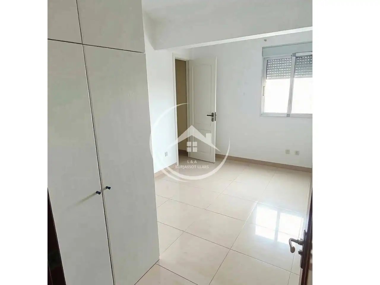 Piso con terraza en venta en Benicalap, imagen 12