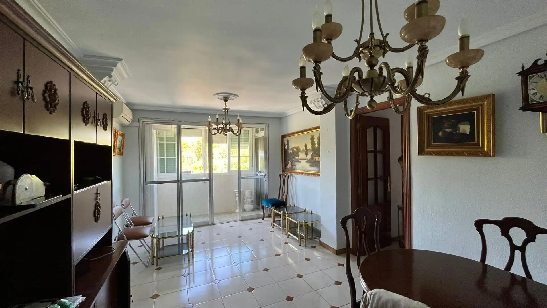 Comedor de Piso para compartir en Sevilla con Aire acondicionado y Terraza
