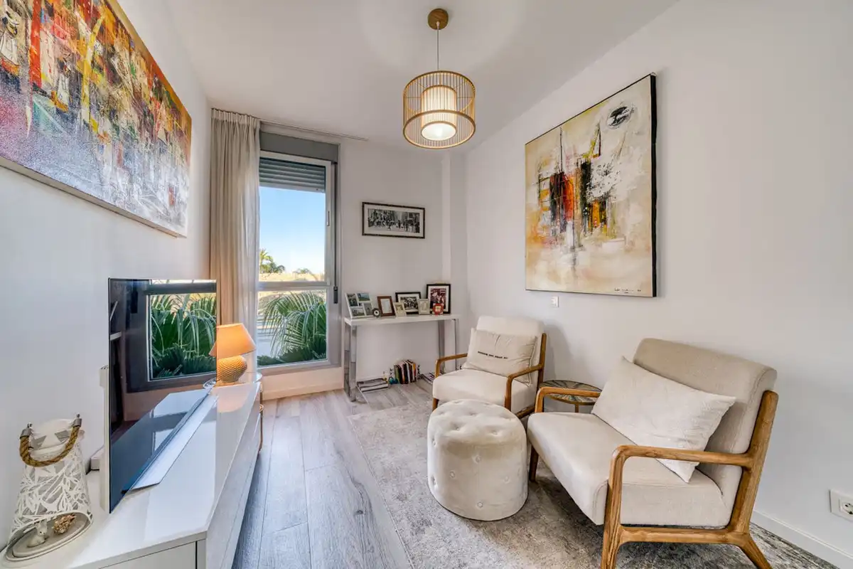Terrasse von Dachboden zum Verkauf in Estepona mit Klimaanlage, Terrasse und Abstellraum