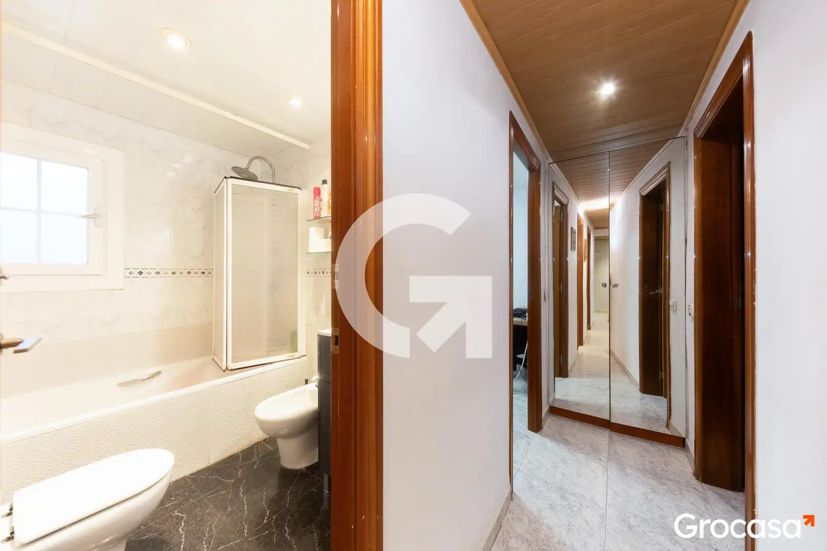 Bathroom of Attic for sale in Sant Boi de Llobregat  with Oven and Balcony