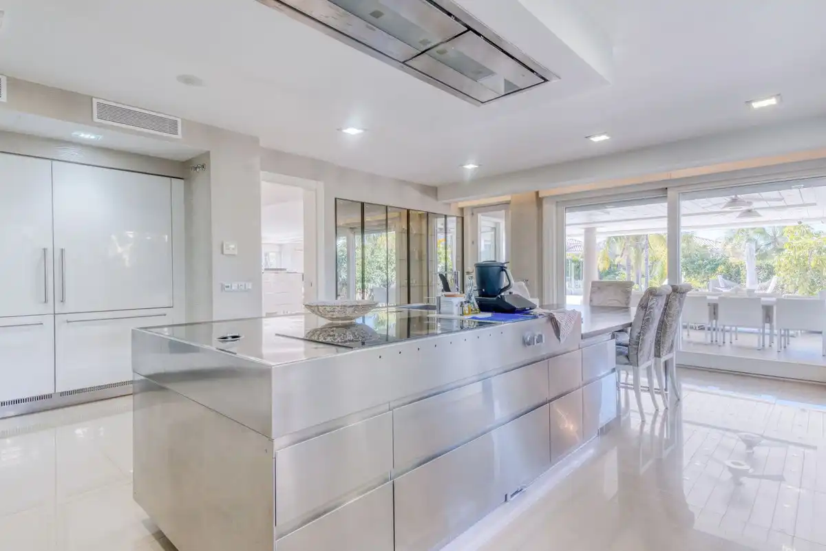 Villa mit Pool zum Verkauf in Río Real - Los Monteros, imagen 11