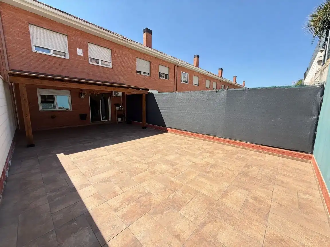Terrassa de Casa o xalet en venda en Tórtola de Henares amb Calefacció i Terrassa